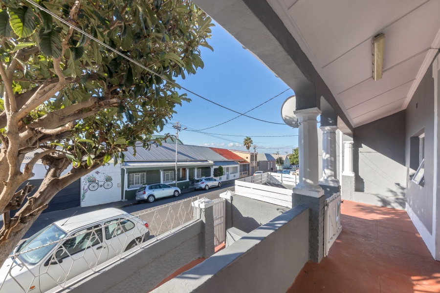 3 Bedroom Property for Sale in Woodstock Western Cape
